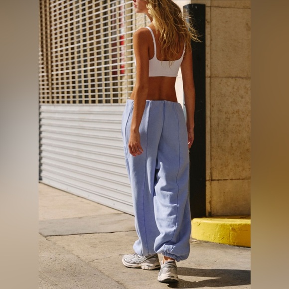 Free people Movement Cheer On Joggers - Picture 2 of 3